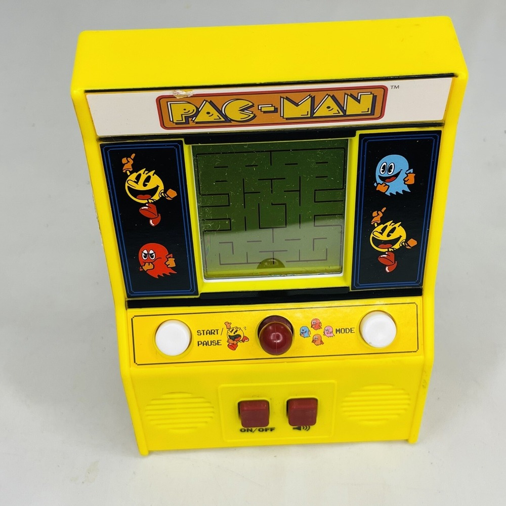 Bandai Namco PACMAN Retro Mini Arcade Handheld Game Classic Tested